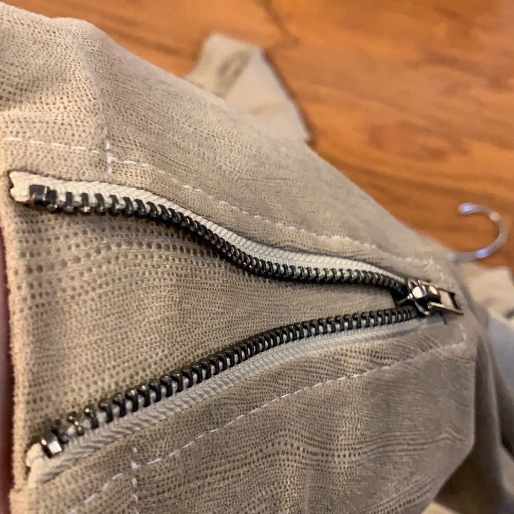 Trendy jacket size Large - Picture 8 of 12
